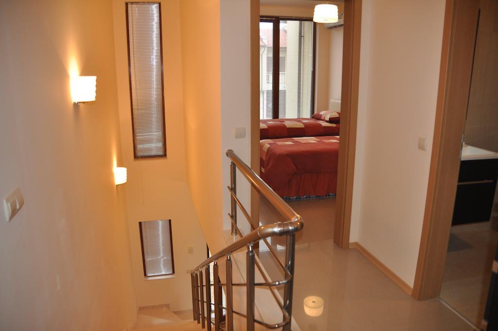 Lighthouse Golf Apart Complex&Villas بالشيك المظهر الخارجي الصورة