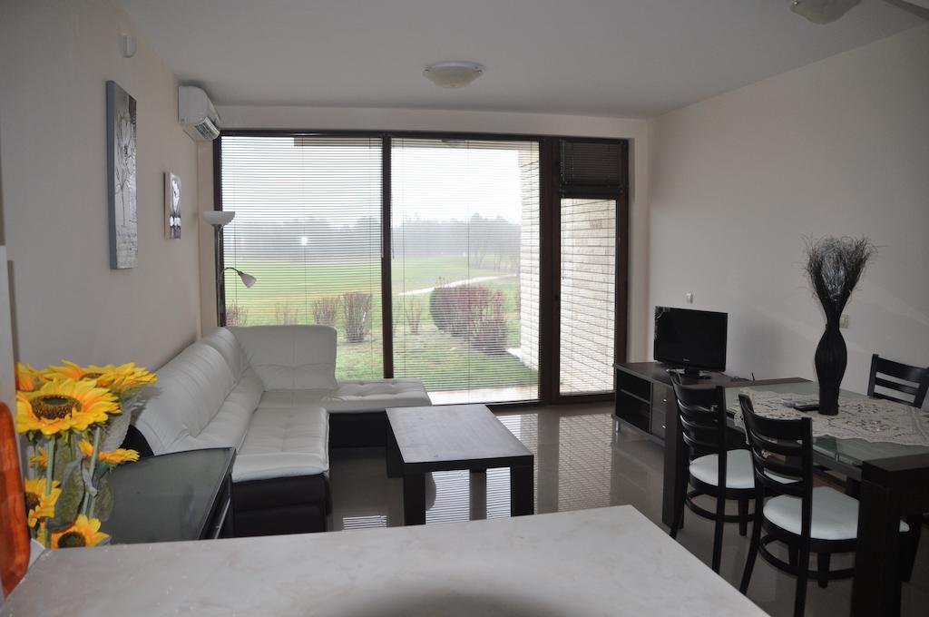 Lighthouse Golf Apart Complex&Villas بالشيك المظهر الخارجي الصورة