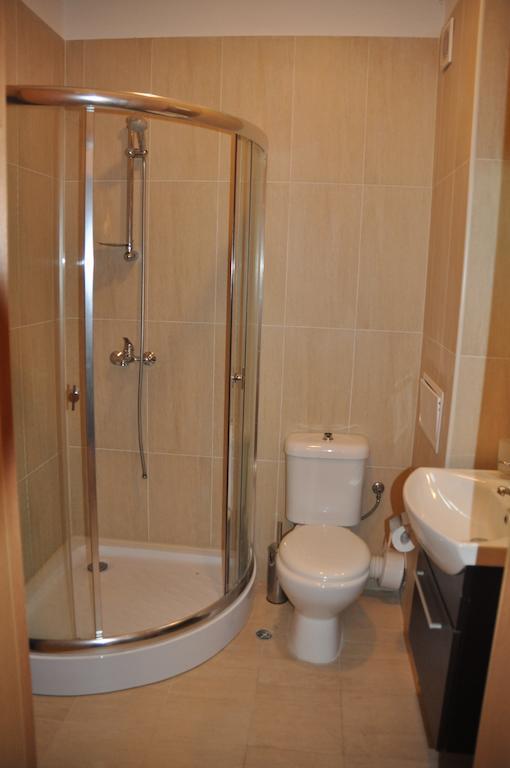 Lighthouse Golf Apart Complex&Villas بالشيك الغرفة الصورة